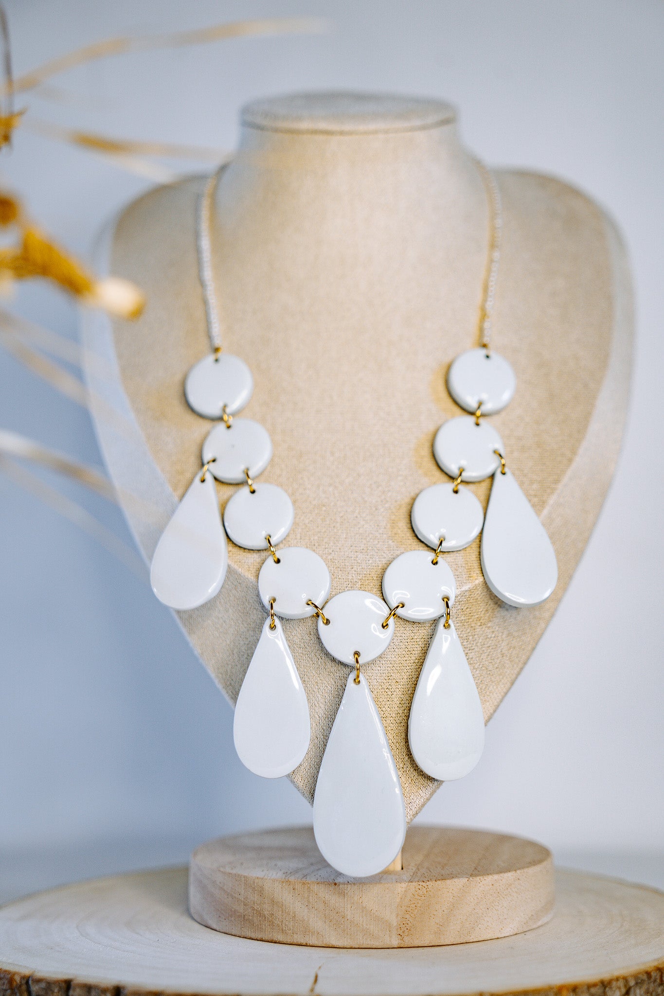 Collier Victoria